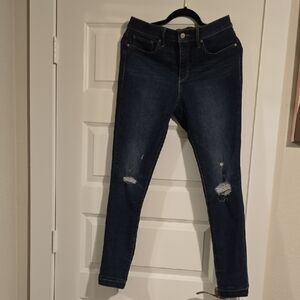 Levis 311 Shaping Skinny Jeans